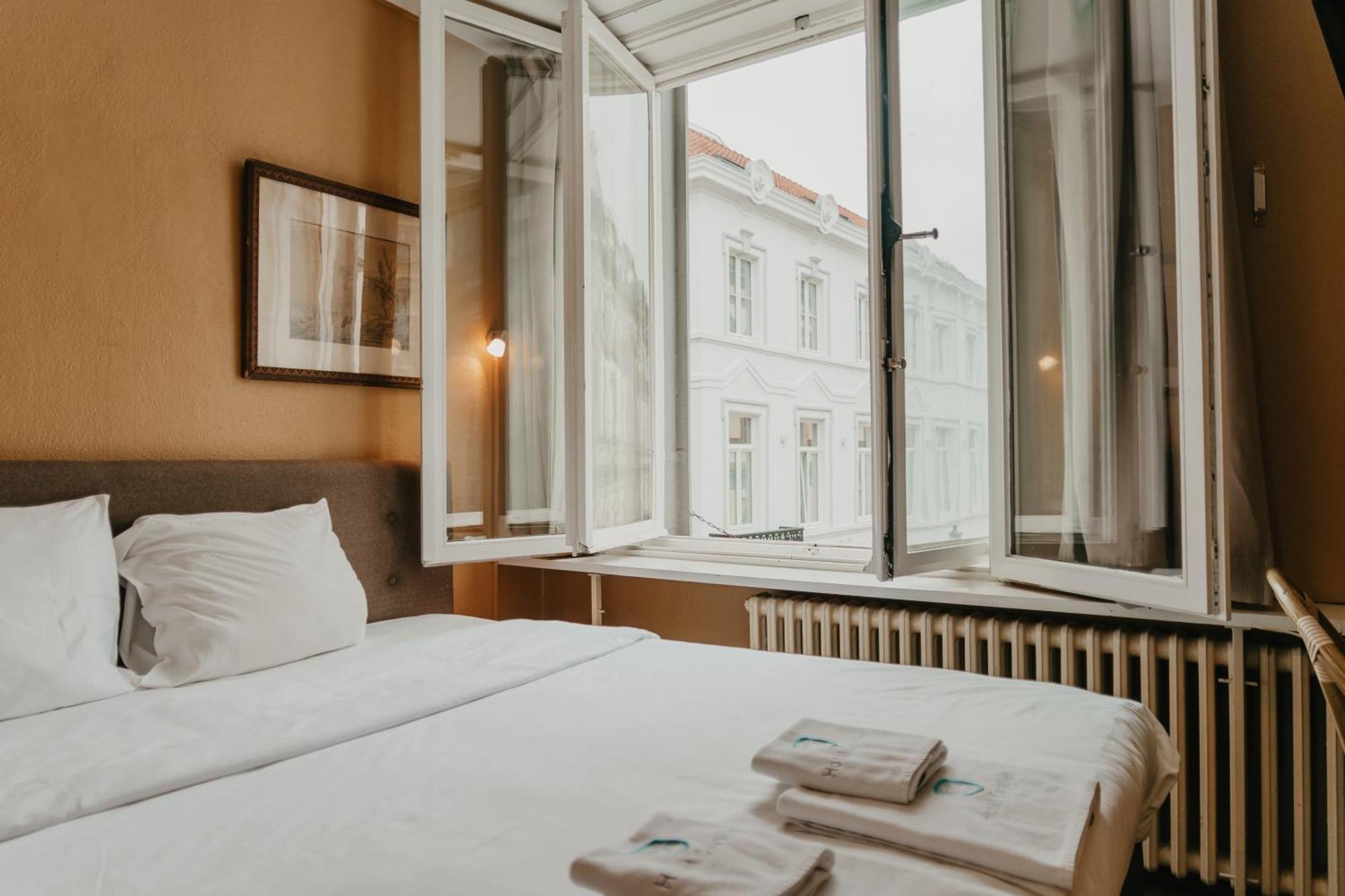 Hotel Cavalier Bruges Exterior photo